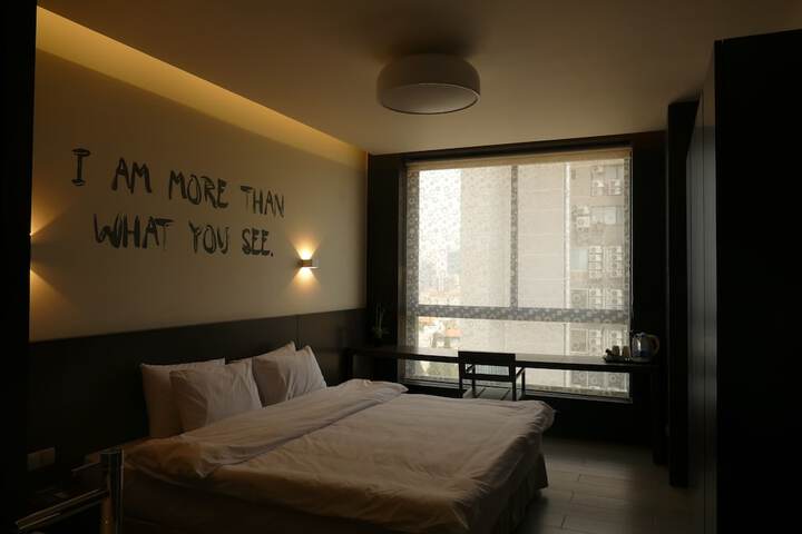 Room 5 of 64