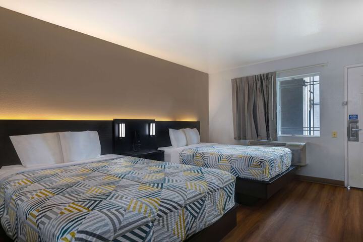 Double Accessible (3 of 6)