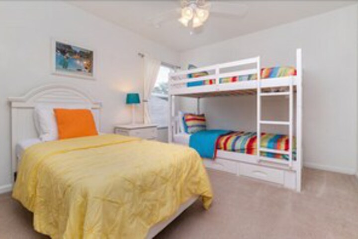 Room 43 of 48