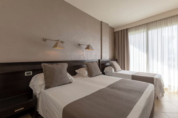 Room 20 of 62