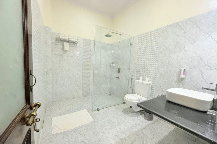Bathroom Interior Photo