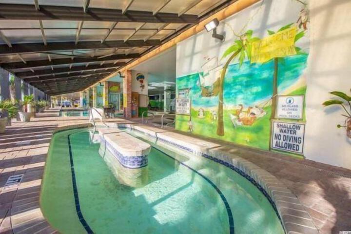 Pool 19 of 29