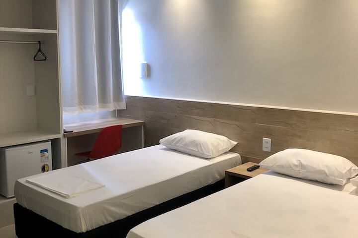 Room 12 of 73