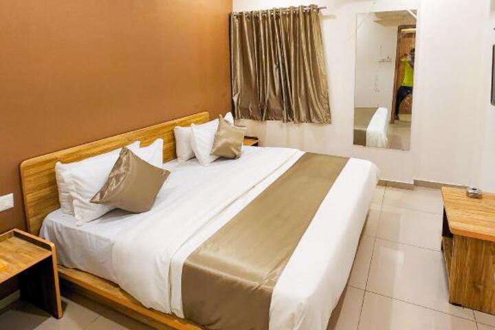 Hotel Nova Shine