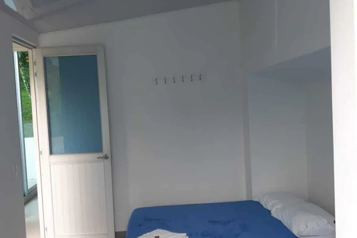 Room 10 of 10