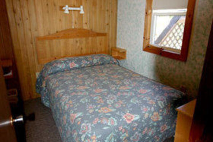 Room 11 of 42