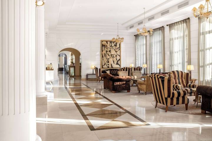 Lobby Photos