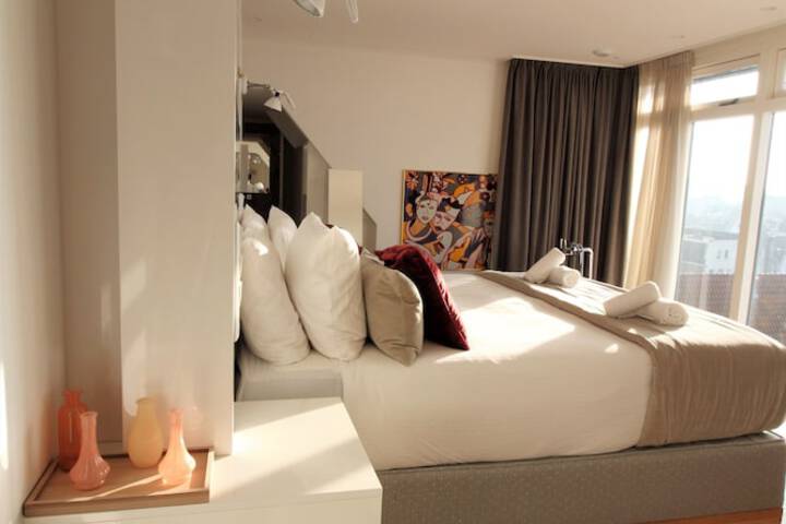 Room 36 of 105