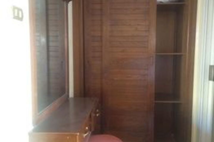 Room 17 of 32