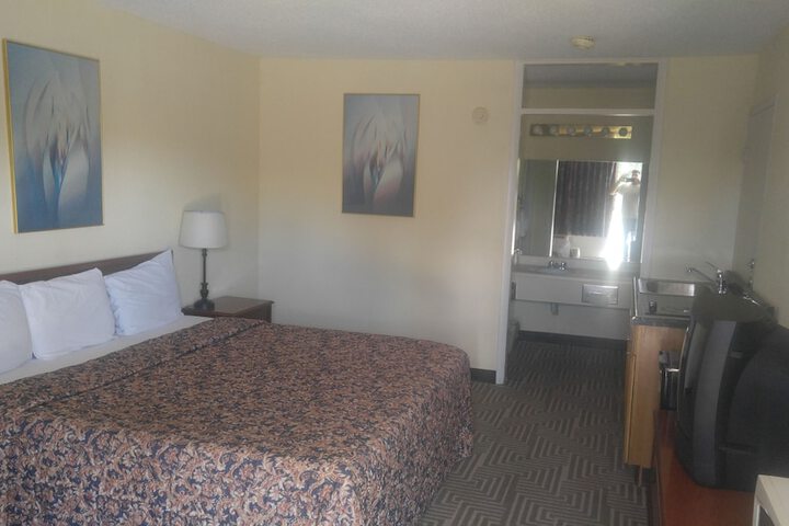 1 Double Bed (6 of 9)