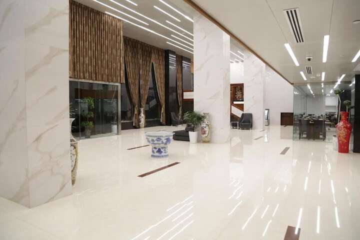 Hotel Interior 4 of 32
