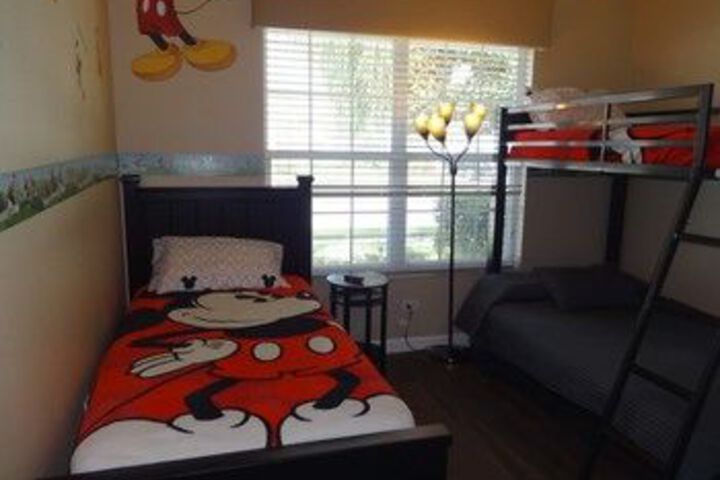 Room 16 of 43