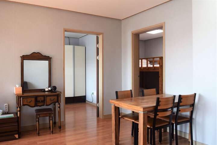Room 45 of 80