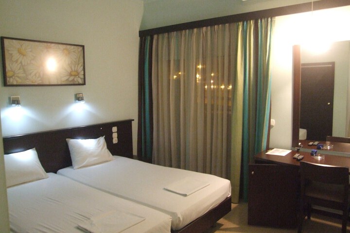Hotel George