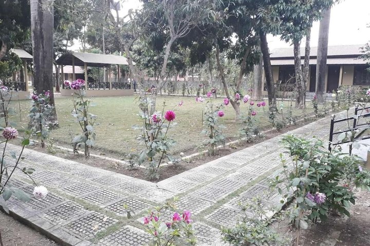Property Grounds 17 of 24