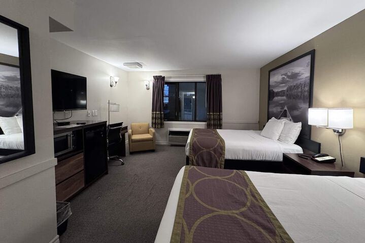 Room 14 of 34