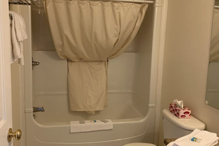 Room 19 of 25