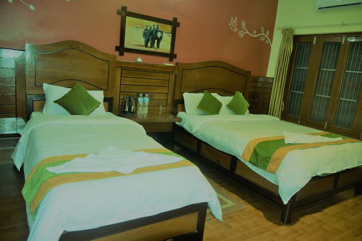 Room 3 of 17