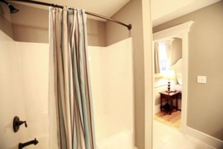 Room 2 of 20
