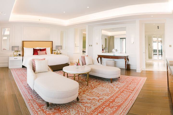 Room 41 of 150