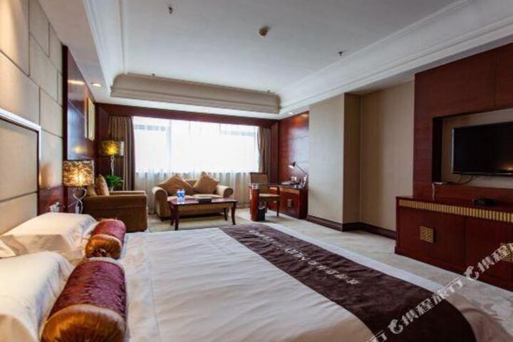 Exterior of Changsheng International Hotel