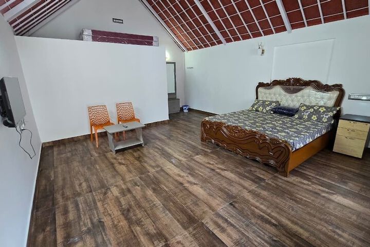 Hotel 7 of 28