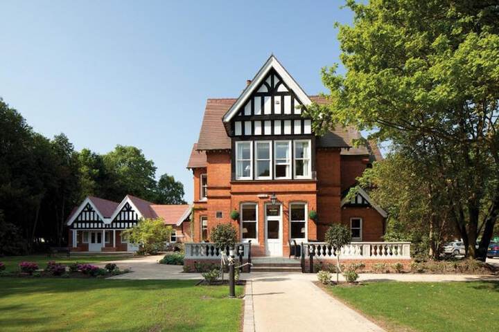 The Dower House Hotel