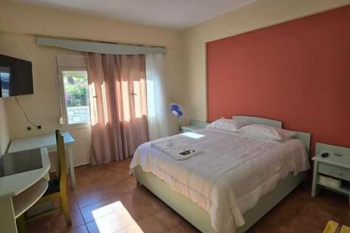 Room 20 of 51