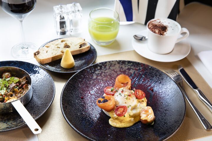 Breakfast/Coffee Service 67 of 79