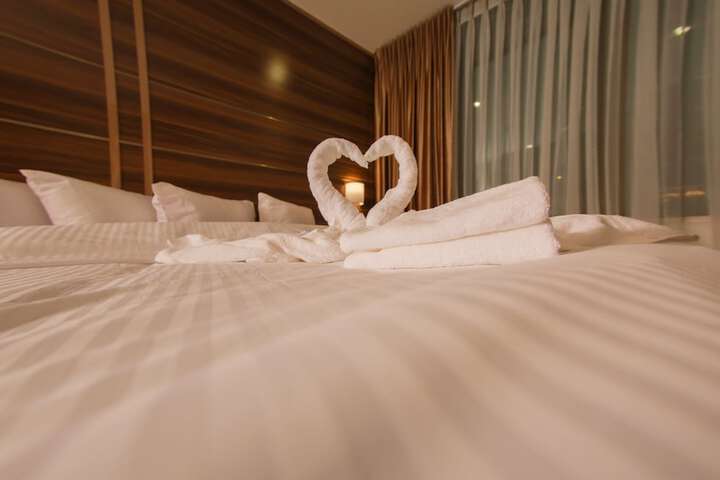 Room 6 of 22