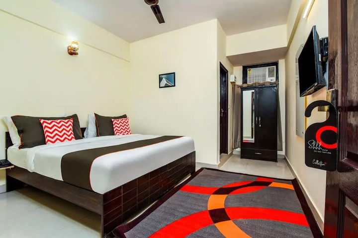 Room 3 of 18
