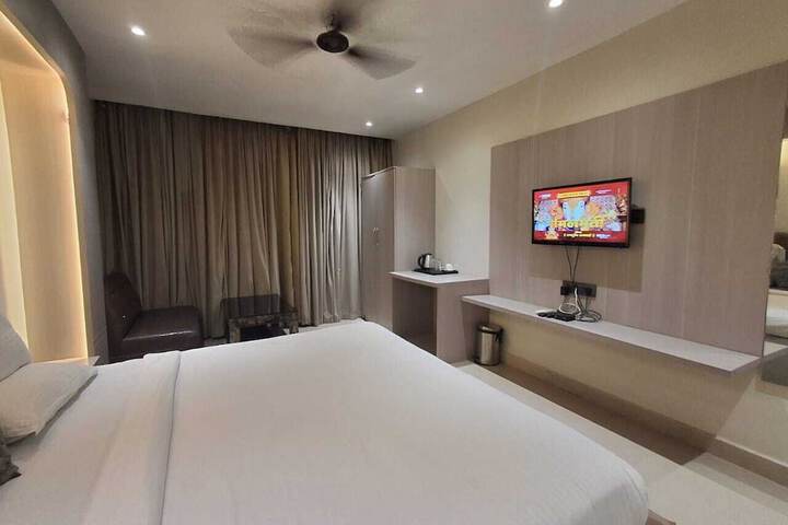 Room 15 of 31