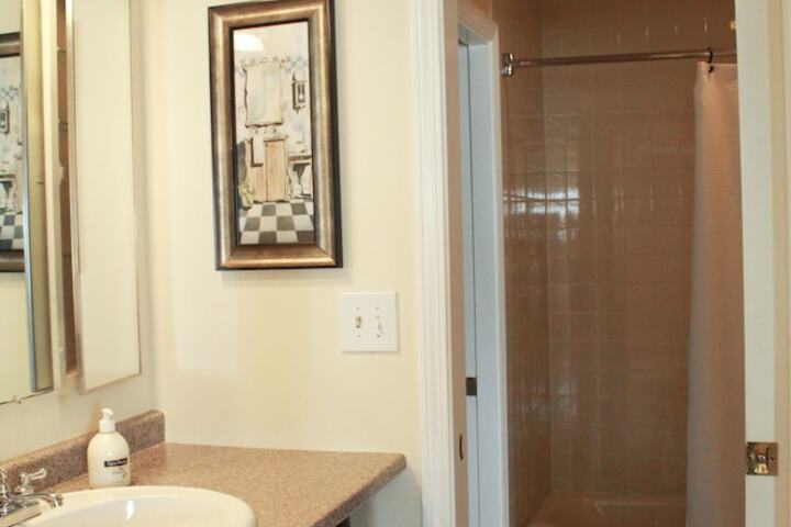 Room 134 of 230