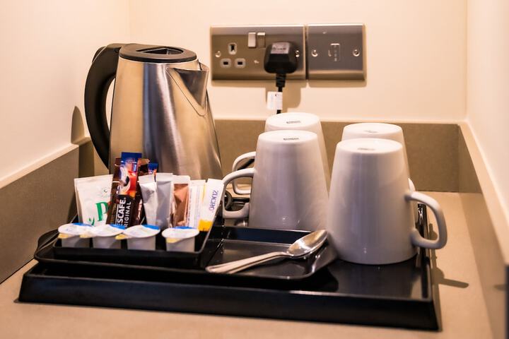 Breakfast/Coffee Service 40 of 94
