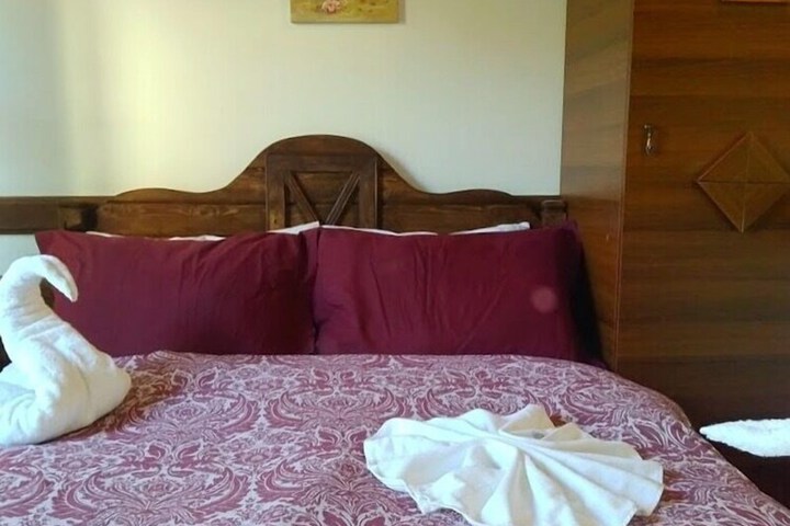 Room 11 of 39