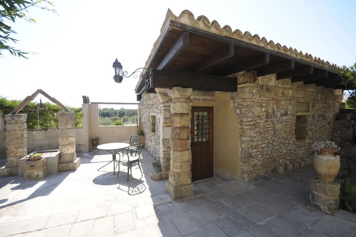 Terrace/Patio 16 of 39