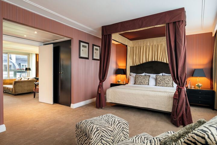 Room 21 of 61