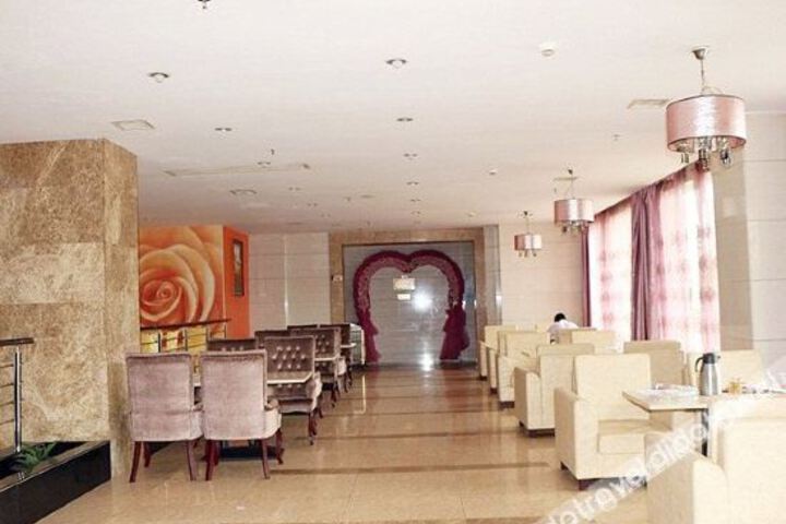 Hotel Interior 4 of 15