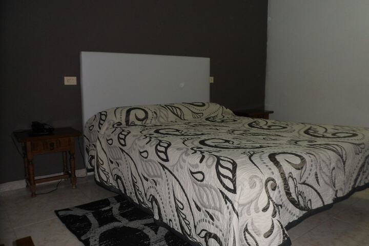 Room 7 of 66