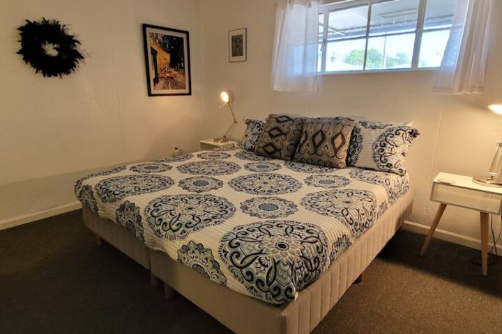 Room 14 of 22