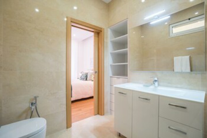 Room 5 of 60