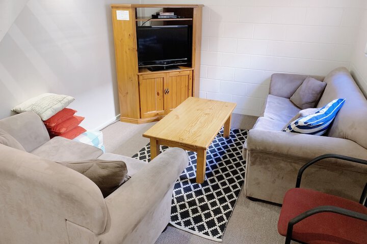 Room 98 of 216