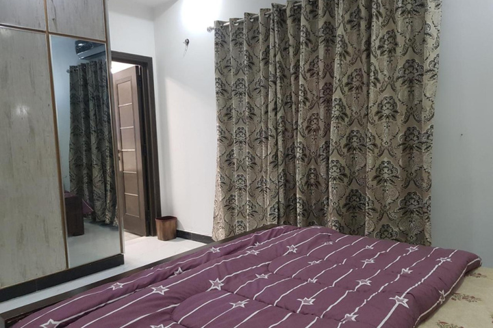 Room 5 of 20