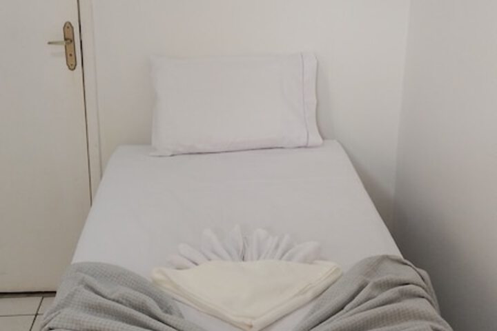 Room 13 of 29