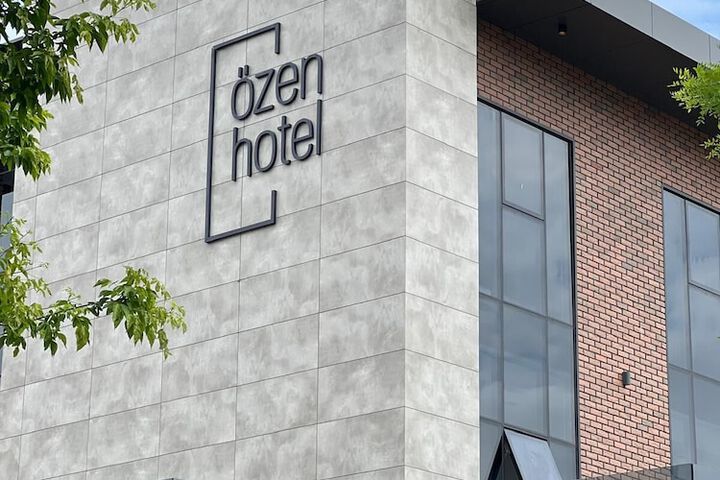 Exterior of Özen Hotel