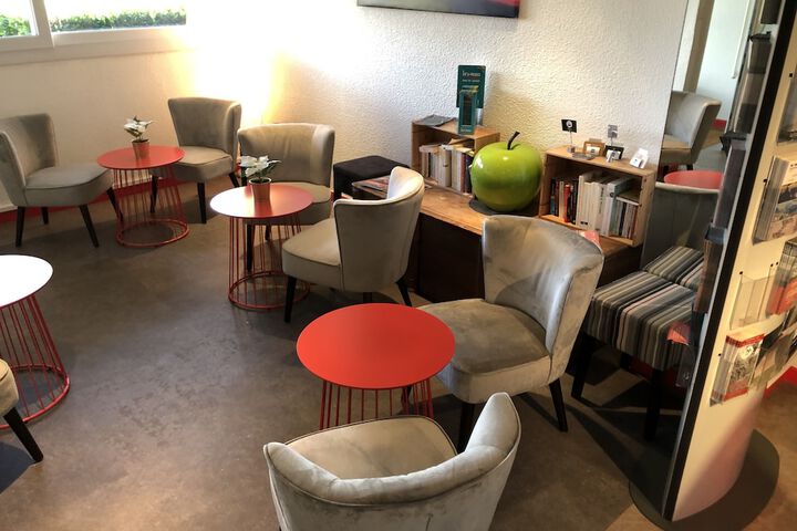 Hotel Interior 7 of 48