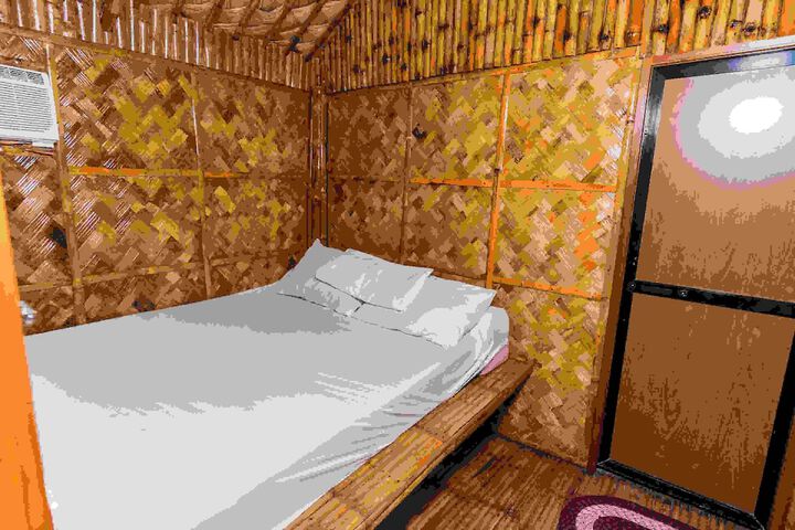 Room 6 of 26