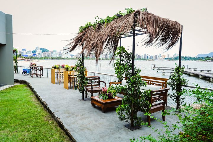 Terrace/Patio 27 of 64