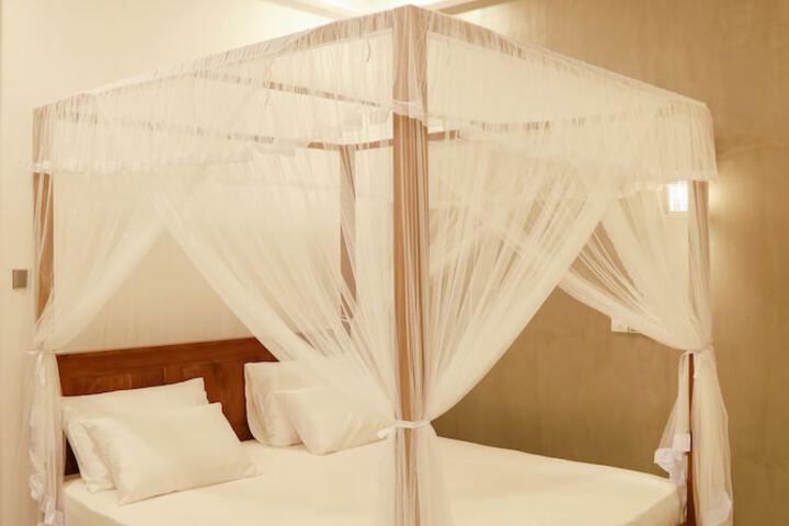 Room 2 of 41