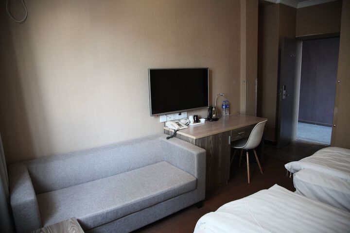 Room 40 of 90